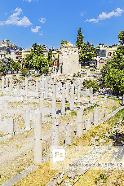 Erhöhte Ansicht der römischen Agora und des Turms der Winde  Athen  Griechenland  Europa
