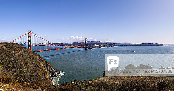 USA Kalifornien San Francisco Panorama der Golden Gate Bridge an einem sonnigen Tag