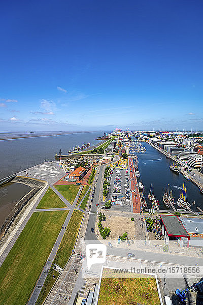 Deutschland  Bremerhaven  Hafencity  Luftbild des Hafens