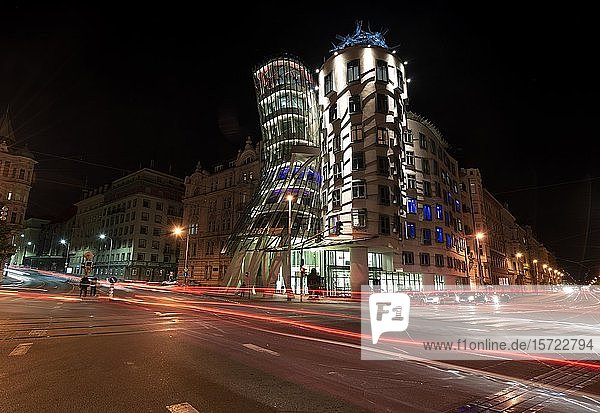 Dancing House  Ginger and Fred  architect Frank Gehry  traces of light  night shot  Prague  Czech Republic  Europe