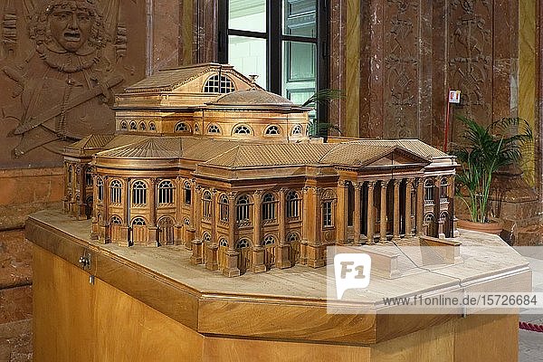 Architektonisches Modell des Opernhauses Teatro Massimo  Palermo  Sizilien  Italien  Europa