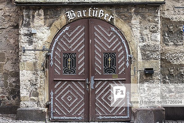 Historisches Eingangstor  Club-Diskothek Barfüßer  Schwäbisch Hall  Baden-Württemberg  Deutschland  Europa