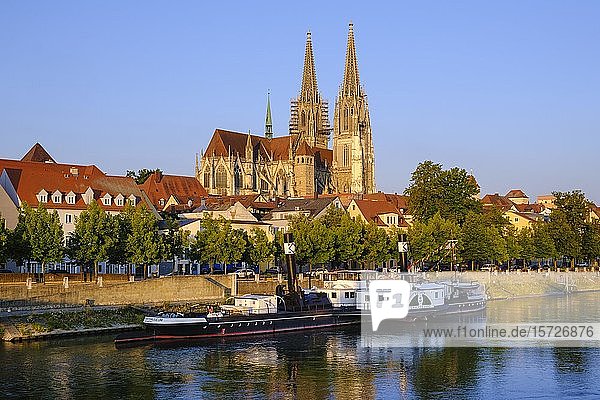 Steamer Ruthof Érsekcsanád on the Danube Danube Shipping Museum Cathedral Regensburg Upper Palatinate Bavaria Germany Europe