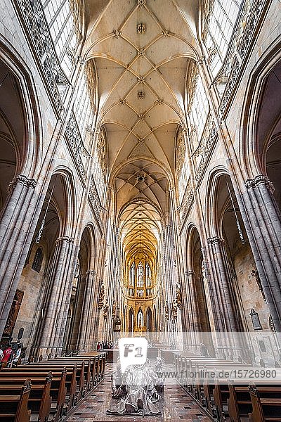 Gothic nave with apse  St Vitus Cathedral  St Vitus Cathedral  interior  Prague Castle  Hrad?any  Prague  Bohemia  Czech Republic  Europe
