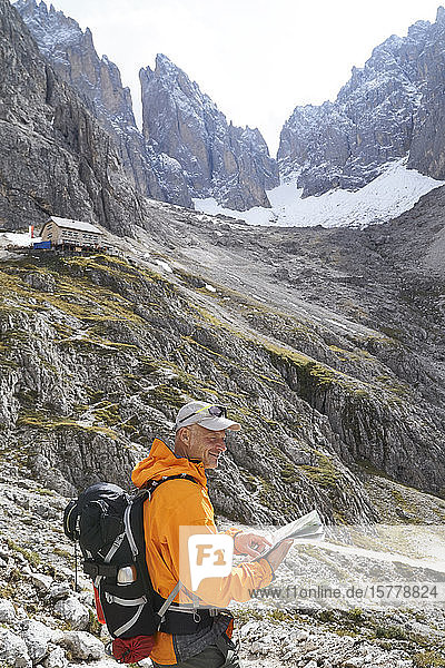 Wanderkarte lesen  Canazei  Trentino-Südtirol  Italien