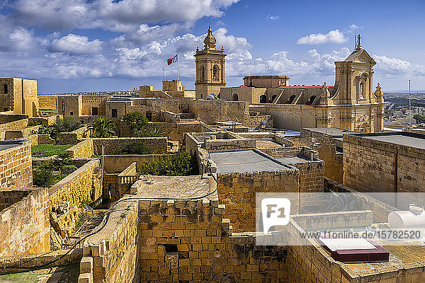 Malta  Gozo  Victoria  Cittadella und umliegende Altstadthäuser