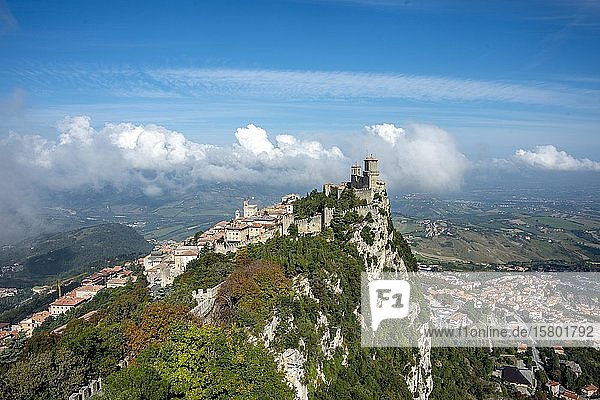 Torre Guaita or Rocca Guaita  old watchtower  Monte Titano  San Marino city  San Marino  Europe