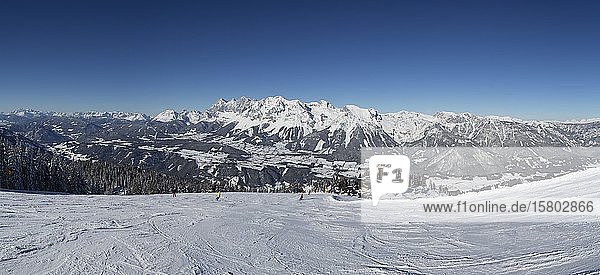 Planai ski area with view to the Dachstein massif Planai mountain station  Schladming  Styria  Austria  Europe
