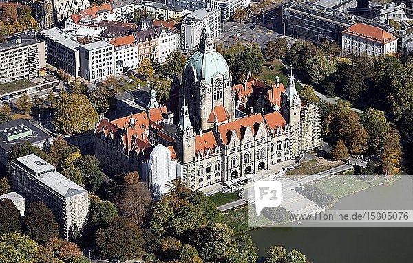 Neues Rathaus Maschpark Hannover Niedersachsen Deutschland Europa
