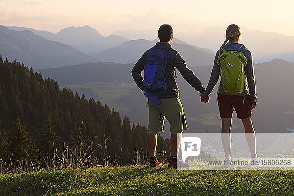Hikers at the Kraftalm  Hohe Salve  Itter  Kitzbühel Alps  Tyrol  Austria  Europe