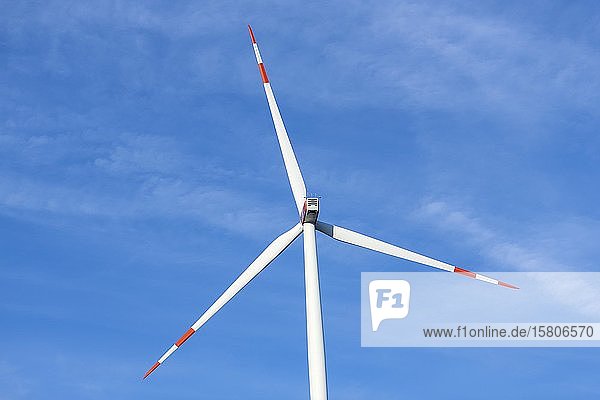 Windkraftanlage  Baden-Württemberg  Deutschland  Europa