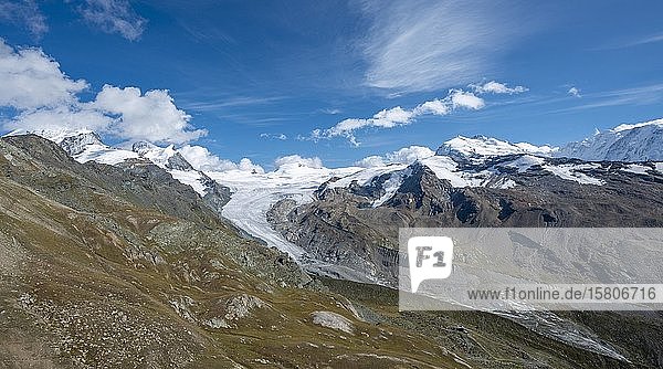 Gletscherzunge des Findelgletschers  gesehen vom Unterrothorn  Zermatt  Kanton Wallis  Schweiz  Europa