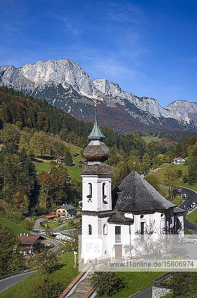 Wallfahrtskirche Maria Gern dahinter Untersberg  Berchtesgadner Land  Bayern  Deutschland  Europa