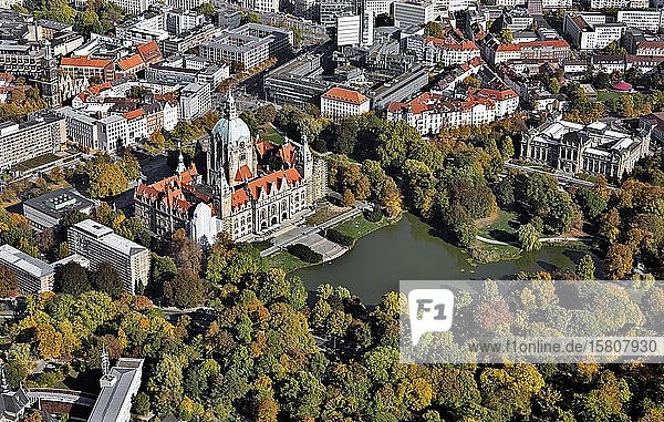 Neues Rathaus Niedersächsisches Landesmuseum Maschpark Hannover Niedersachsen Deutschland Europa