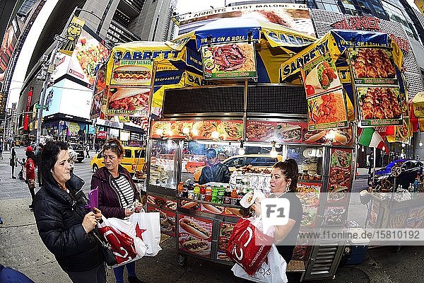 Hot Dog-Stand am Times Square Manhattan New York City New York State USA Nordamerika