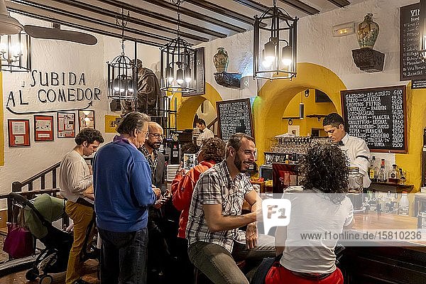 Tapa Bar und Restaurant El Lacon  Huertas  Madrid  Spanien  Europa