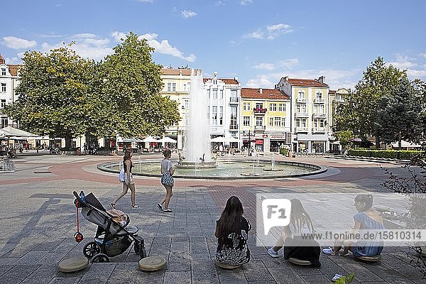 Knyaz Aleksandar I Fußgängerzone  Plovdiv  Kulturhauptstadt Europas 2019  Provinz Plovdiv  Bulgarien  Europa