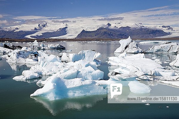 Gletscherlagune  Jökulsarlon  Vatnajoekull-Nationalpark  Hornarfjoerdur  Island  Europa