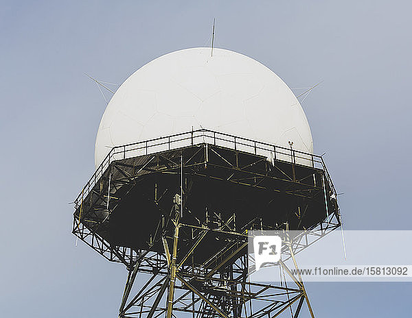 Domed radar antenna and tower