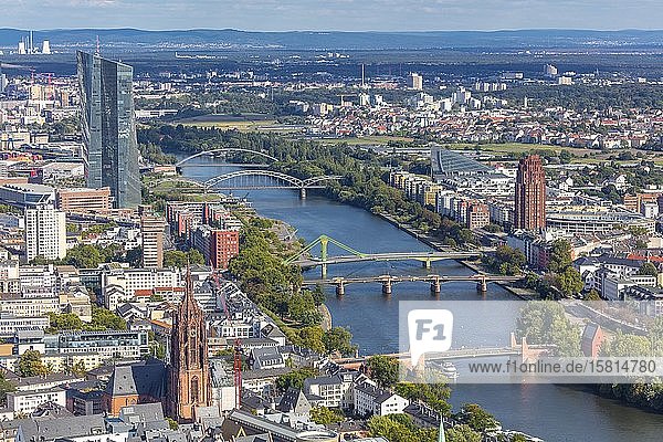 Main Tower  Frankfurt am Main  Hessen  Deutschland  Europa