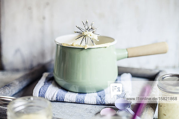 Kasserolle mit hausgemachter Vanillecreme