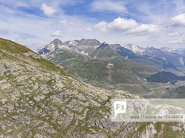 Blick auf das Gebirge der Schweizer Alpen