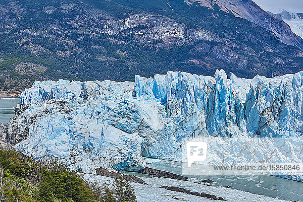 gletscher perito moreno in patagonien argentinien
