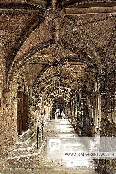 Kreuzgang der Kathedrale von Chester  Cheshire  England  Vereinigtes Königreich  Europa