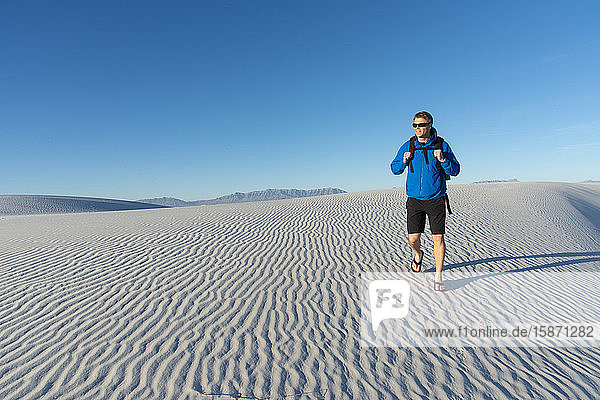 Wandern im White Sands National Park  New Mexico  Vereinigte Staaten von Amerika  Nordamerika
