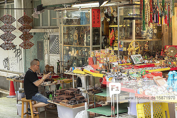 Stall at Cat Street Antiques Market, Central, Hong Kong, China, Asia