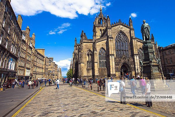 St Giles' Cathedral or the High Kirk of Edinburgh Royal Mile High Street Old Town Edinburgh Scotland United Kingdom Europe.
