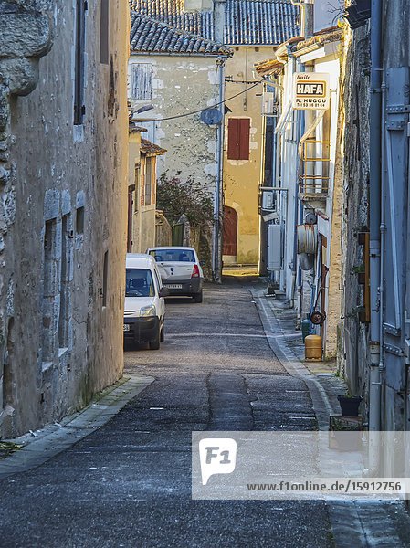 Rue Perdue Castillonnes Lot-et-Garonne Department Nouvelle Aquitaine France.