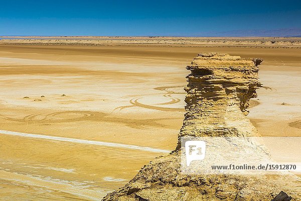 Sahara desert close to Tozeur city. Tunisia Africa.