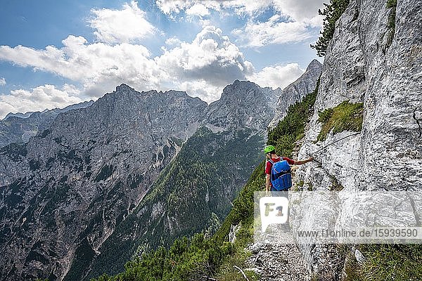 Young hiker on the Sentiero Carlo Minazio path  Sorapiss circuit  Dolomites  Belluno  Italy  Europe