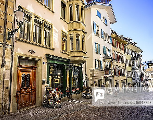 Alley with antiquarian bookshop  shops in the old town of Zurich  Zurich  Canton of Zurich  Switzerland  Europe