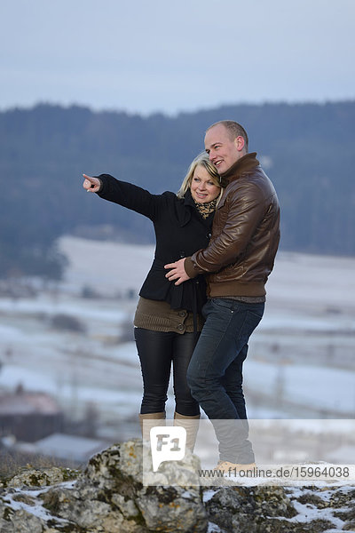 Junges Paar  Oberpfalz  Bayern  Deutschland  Europa