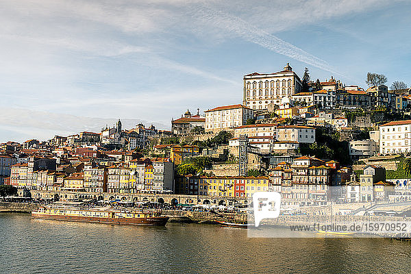 The district of Ribeira on the Porto side of the River Douro  UNESCO World Heritage Site  Porto  Portugal  Europe