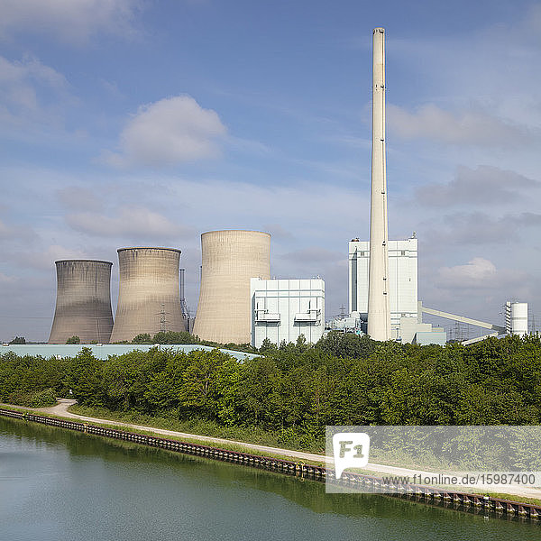 Germany North Rhine-Westphalia Werne Bank of Lippe river and Gersteinwerk power station