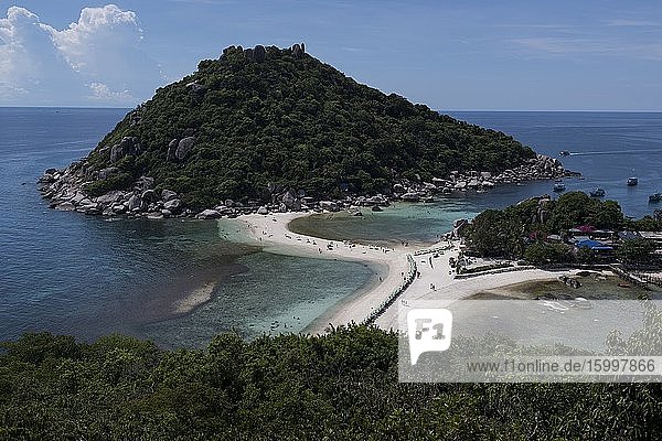 Panoramic view of the Nang Yuan Island near Koh Tao Thailand.