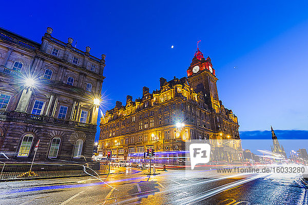 The Balmoral Hotel at dusk  Princes Street  Edinburgh  Lothian  Scotland  United Kingdom  Europe