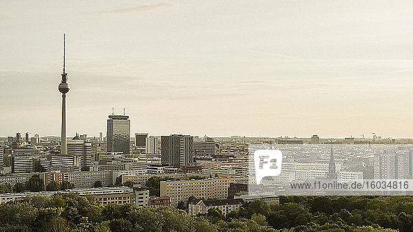 Berliner Stadtbild und Fernsehturm Deutschland