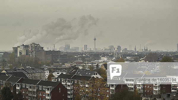 Düsseldorfer Stadtbild  Nordrhein-Westfalen  Deutschland