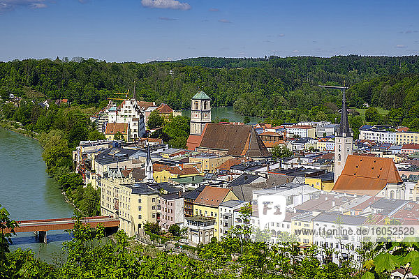 Germany  Bavaria  Upper Bavaria  Wasserburg am Inn  View of old town and river