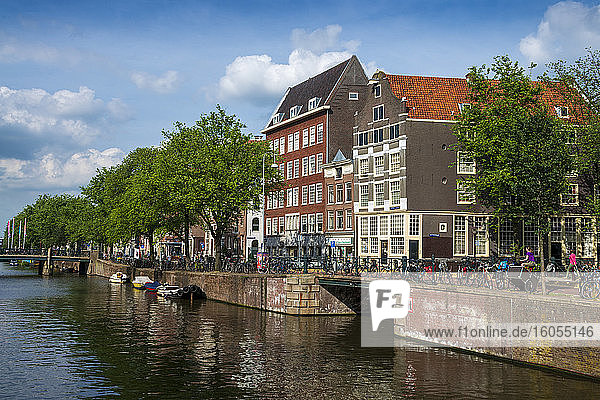The Netherlands  North Holland Province  Amsterdam  Buildings at Geldersekade canal