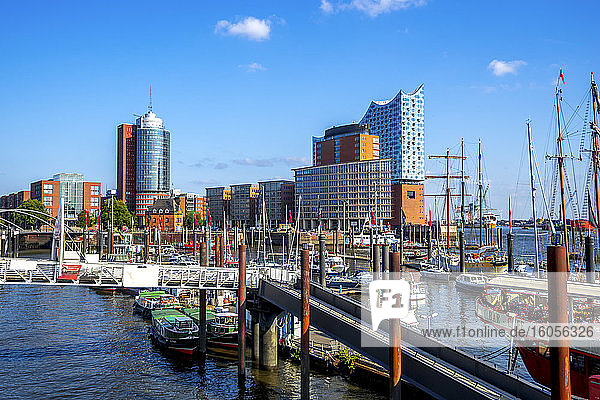 Germany  Hamburg  HafenCity harbor with Elbphilharmonie in background