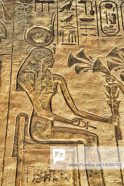 Göttin Hathor  Reliefs  Tempel der Hathor und Nefetari  UNESCO-Weltkulturerbe; Abu Simbel  Ägypten