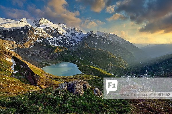 Evening mood at the Sustenpass with Steisee and Gadmental  Canton Bern  Switzerland  Europe