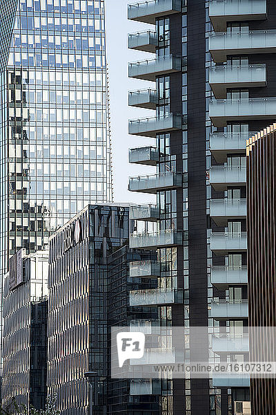 Italien  Lombardei  Mailand  Detail der Wolkenkratzer im Bezirk Samsung