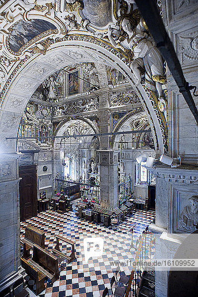 Europa  Italien  Lombardei  Tirano  Veltlin  Heiligtum der Beata Vergine di Tirano