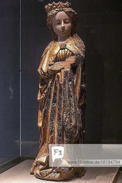 Gekrönte Jungfrau  um 1500  vergoldetes und polychromes Holz  Pfarrkirche von Navardun  Diözesanmuseum von Jaca  Huesca  Spanien.